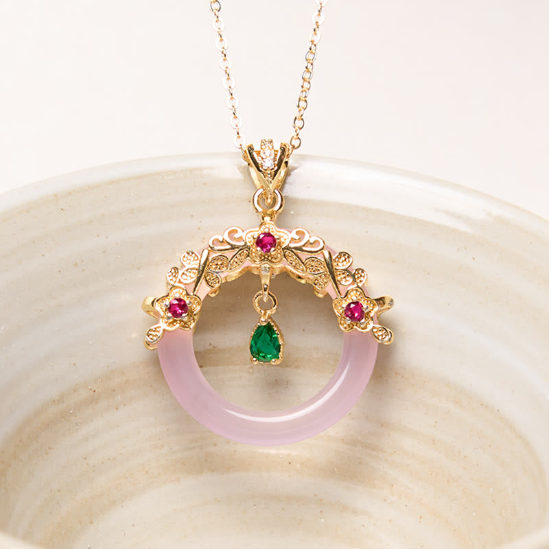 Collier de force avec boucle de paix en calcédoine verte