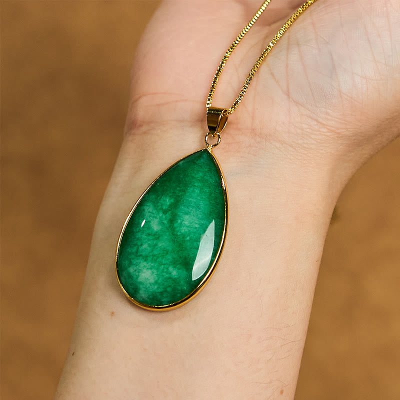 Collier pendentif Abondance en jade vert | Breloque de prospérité