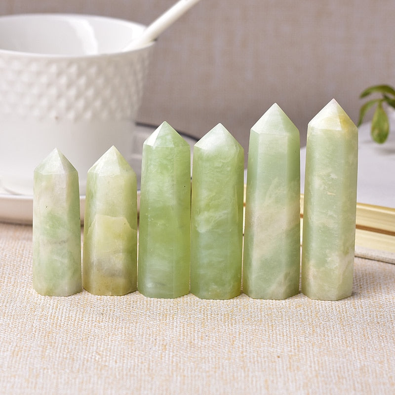 Tour de guérison en jade vert pour l'équilibre des chakras
