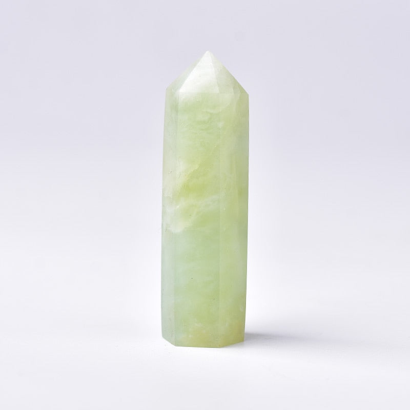 Tour de guérison en jade vert pour l'équilibre des chakras