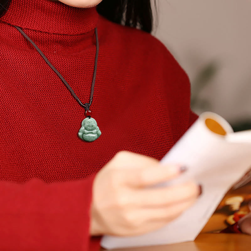 Collier Bouddha rieur en jade vert pour la chance et l'abondance
