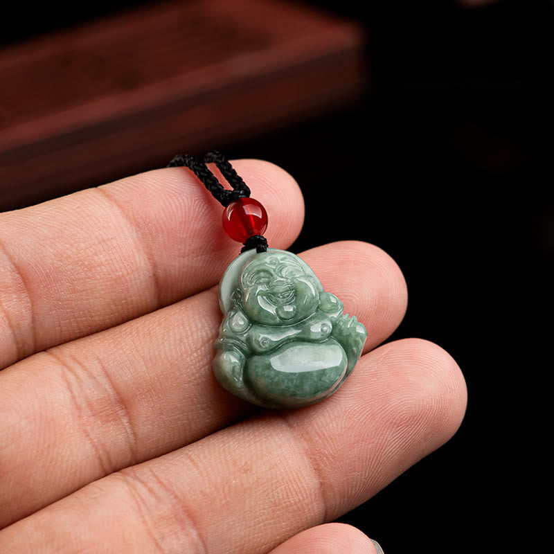 Collier Bouddha rieur en jade vert pour la chance et l'abondance