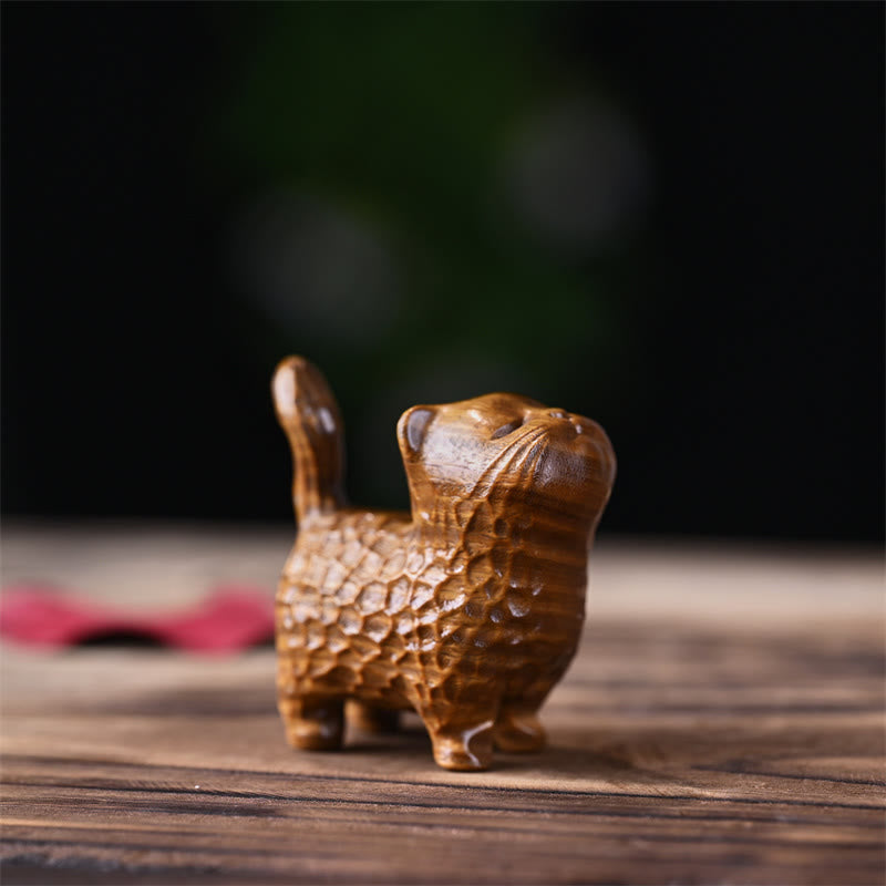 Chat en bois de santal vert 9,5 cm Décoration zen pour la protection et le calme