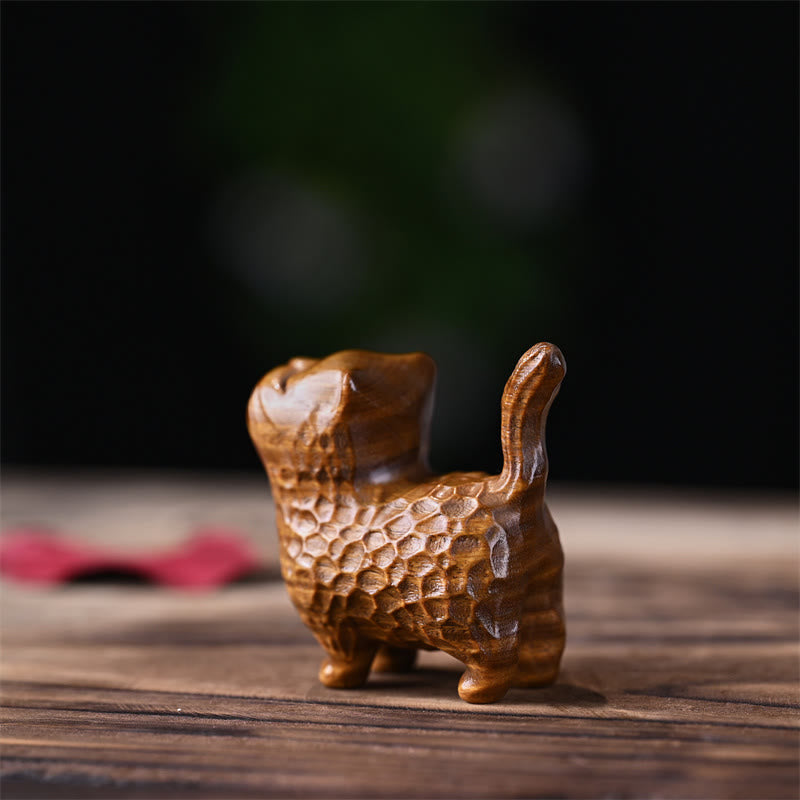 Chat en bois de santal vert 9,5 cm Décoration zen pour la protection et le calme