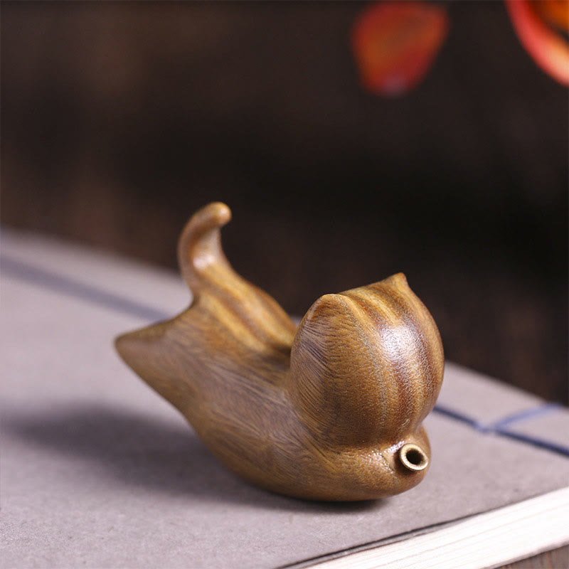 Brûle-encens chat en bois de santal vert 5,6 cm Décoration apaisante