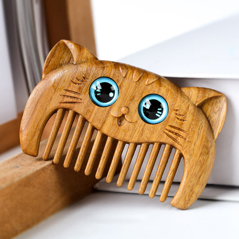 Peigne de guérison en bois de santal vert avec motif de chat pour une énergie positive