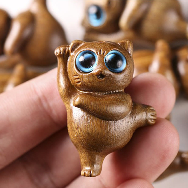 Figurine de chat dansant en bois de santal vert 3,7 cm Énergie positive