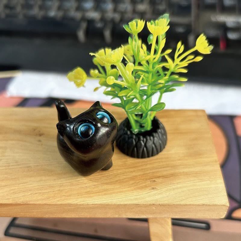Figurine de chat porte-bonheur en bois de santal vert pour une énergie positive