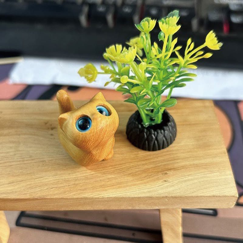Figurine de chat porte-bonheur en bois de santal vert pour une énergie positive