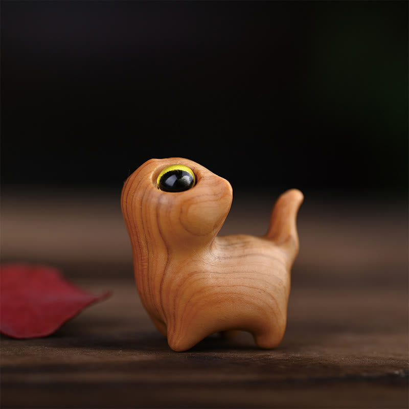 Figurine de chat porte-bonheur en bois de santal vert pour une énergie positive