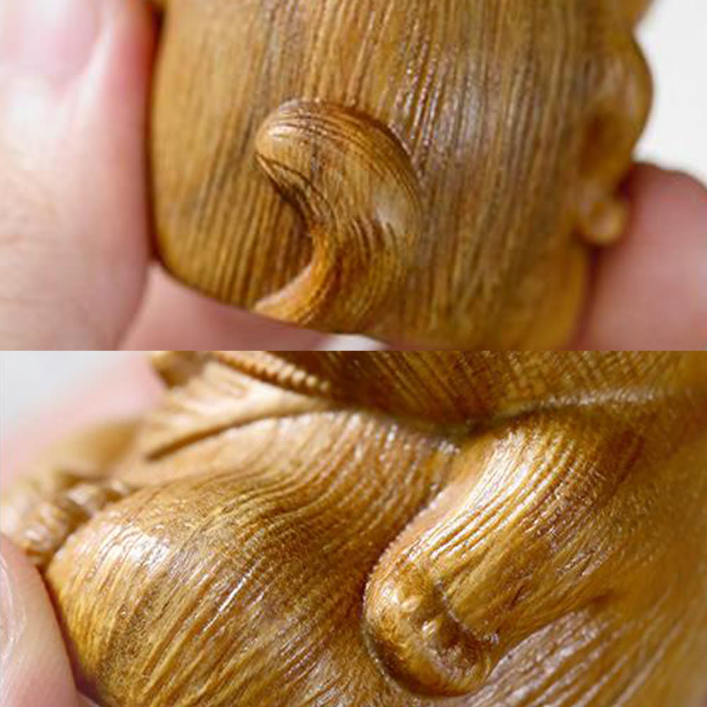 Mini décoration chat porte-bonheur en bois de santal vert 5 cm
