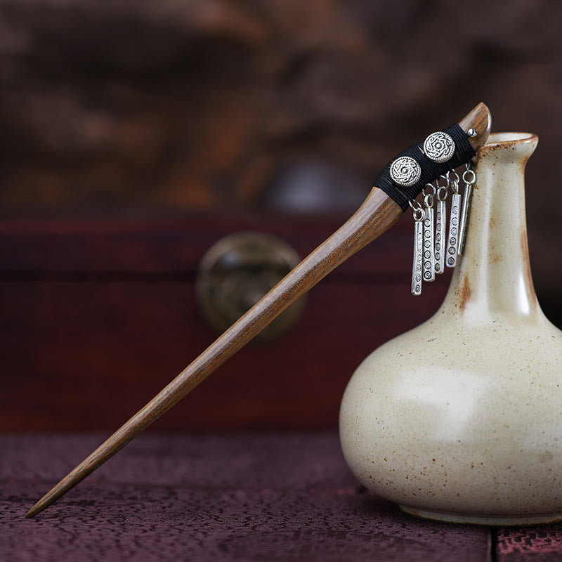 Épingle à cheveux chinoise en bois de santal vert et argent pour l'harmonie et la longévité