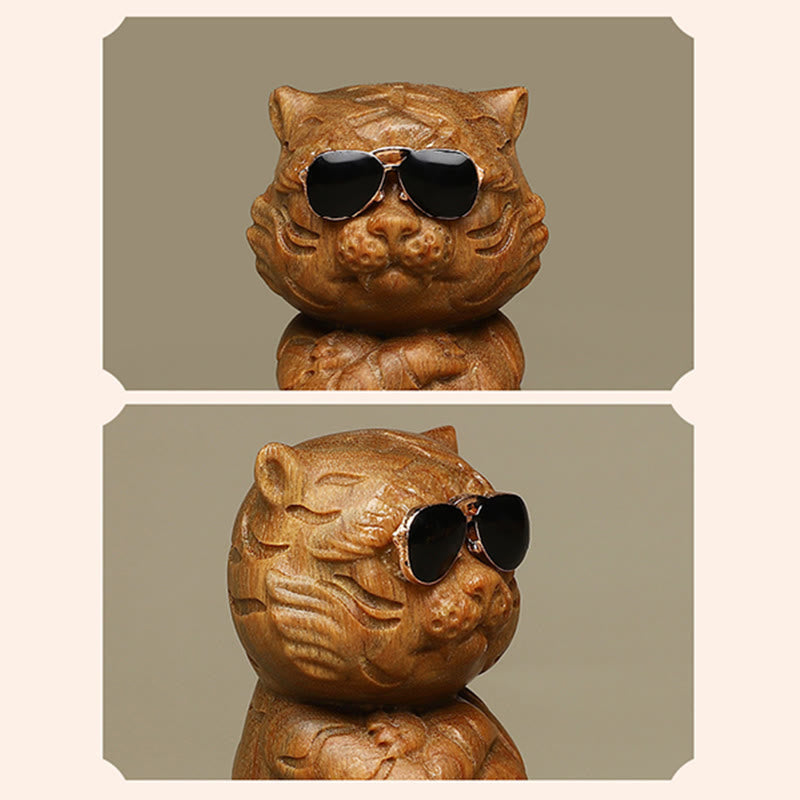 Décoration de bureau Tigre en bois de santal vert | Énergie positive