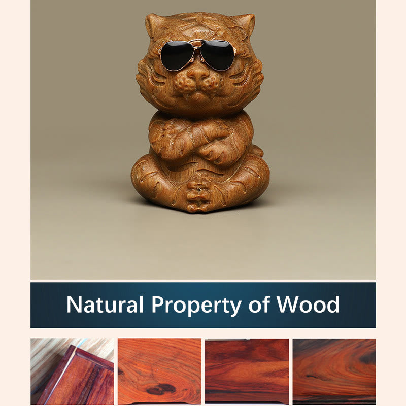 Décoration de bureau Tigre en bois de santal vert | Énergie positive