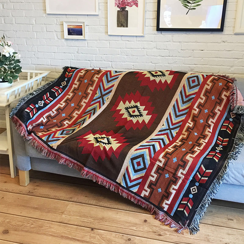 Couverture tibétaine géométrique teinte à la main | Zen Decor Comfort