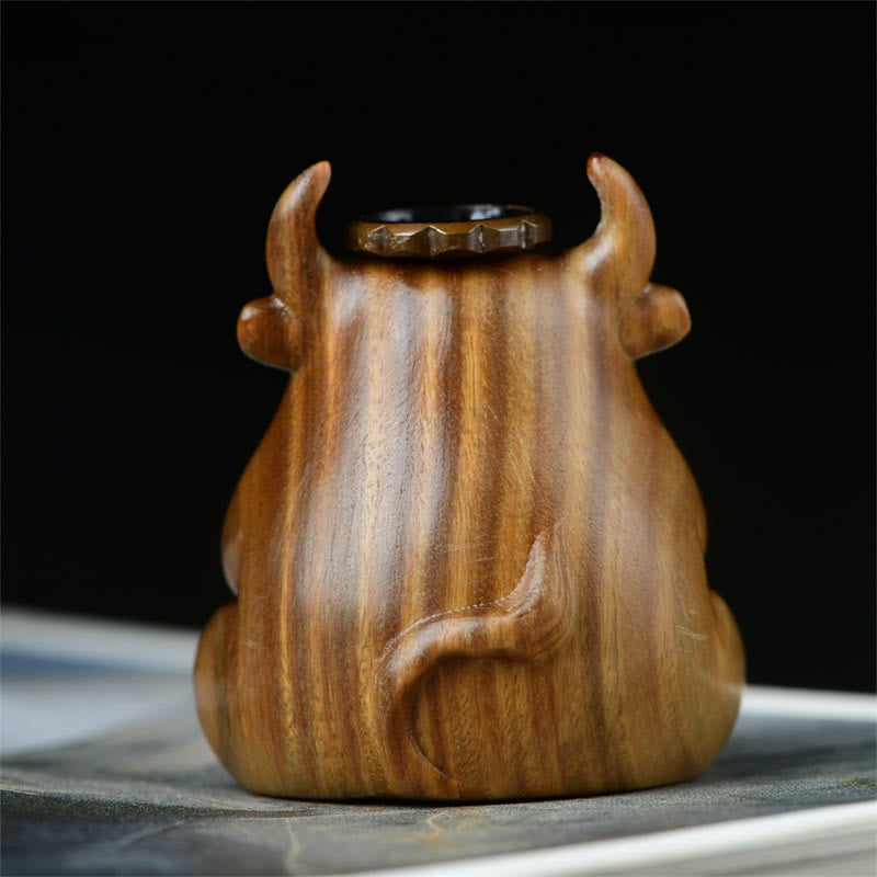 Brûle-encens artisanal en bois de santal vert de veau 55 mm