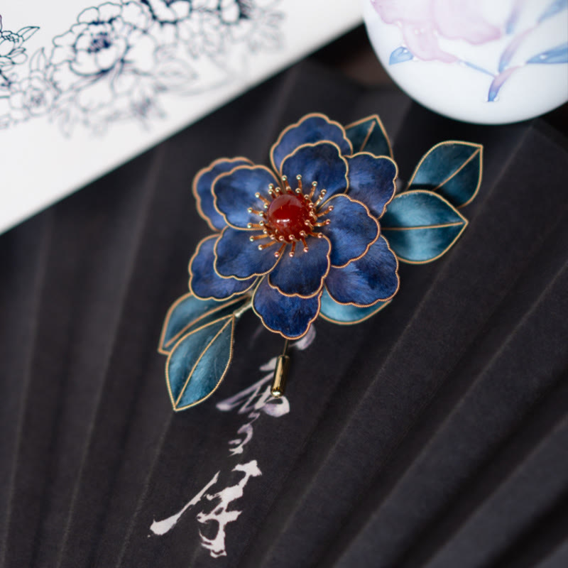Broche fleurs bleues faite main en soie de mûrier | Bijoux spirituels