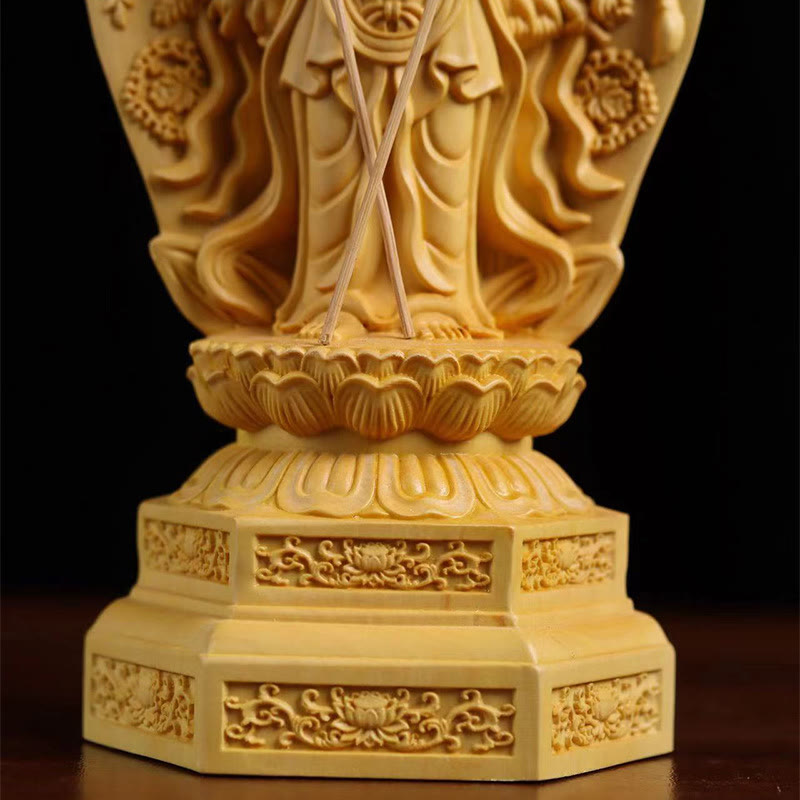 Statue de Kwan Yin en buis faite à la main, sculpture d'Avalokitesvara de 20 cm