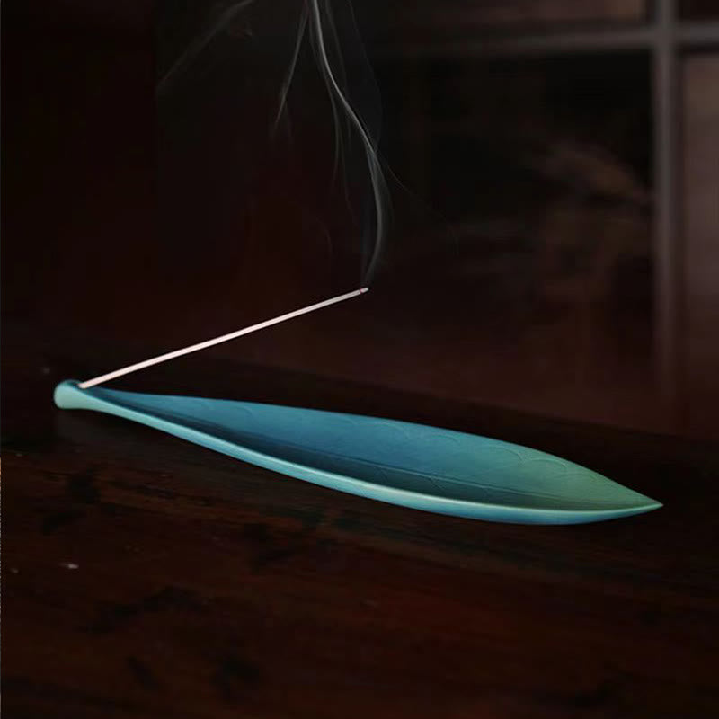 Brûleur d'encens en céramique fait à la main en feuilles de saule pour la guérison