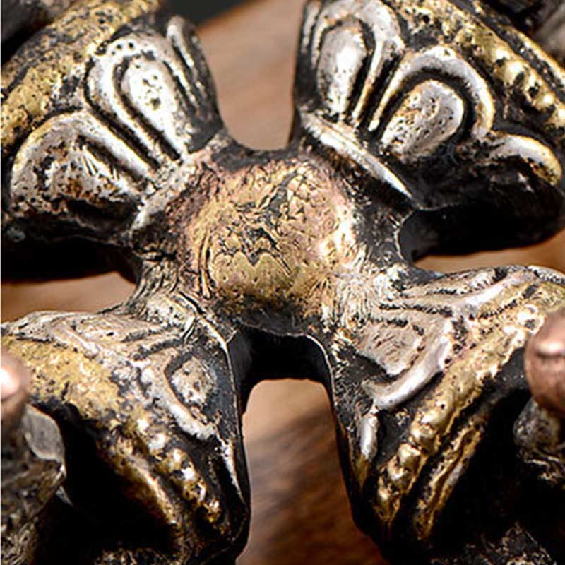 Vajra double Dorje fait main en cuivre et en fer pour la méditation
