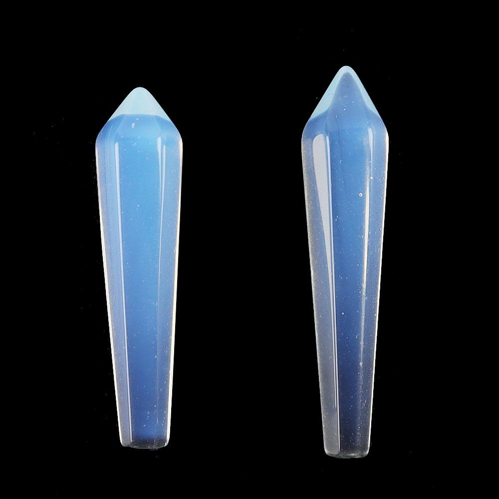 Baguette en pointe de flèche en cristal faite à la main pour les pratiques des chakras