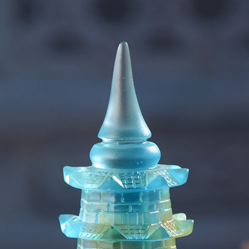 Petite tour pagode Feng Shui en cristal Liuli faite à la main