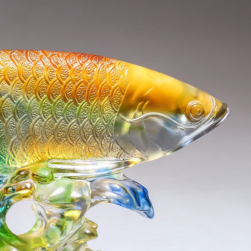 Décoration Feng Shui en forme de poisson koï en cristal Liuli faite à la main