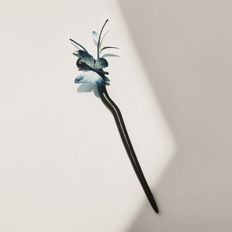 Épingle à cheveux en velours de soie de mûrier faite à la main avec fleur et papillon
