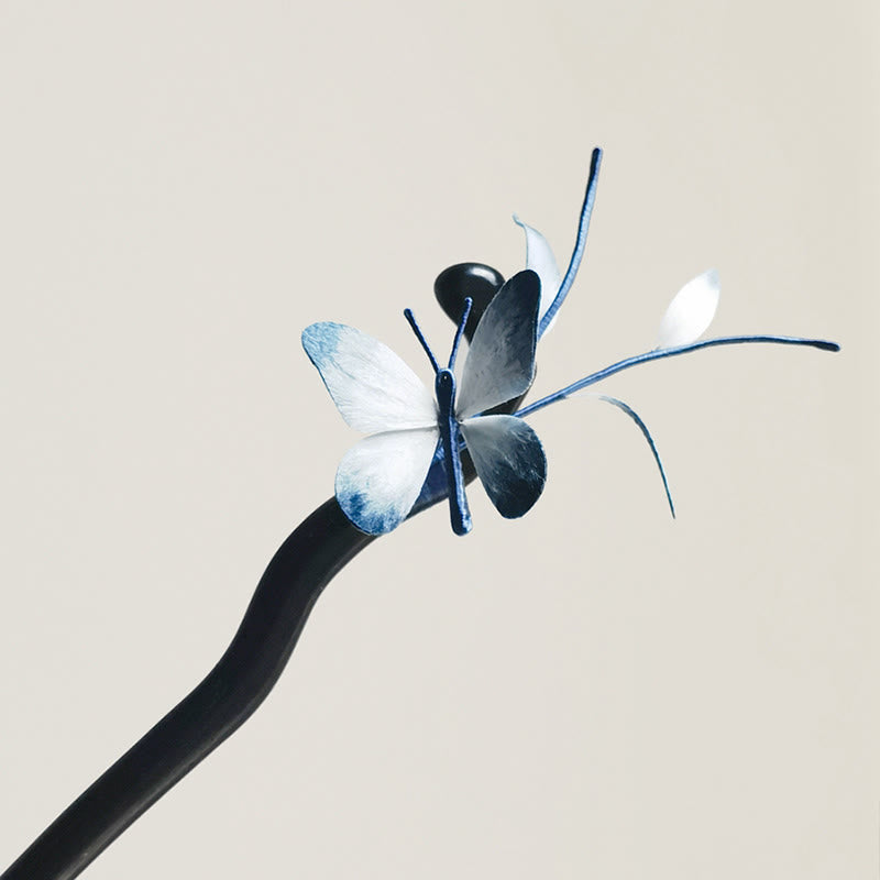 Épingle à cheveux en velours de soie de mûrier faite à la main avec fleur et papillon