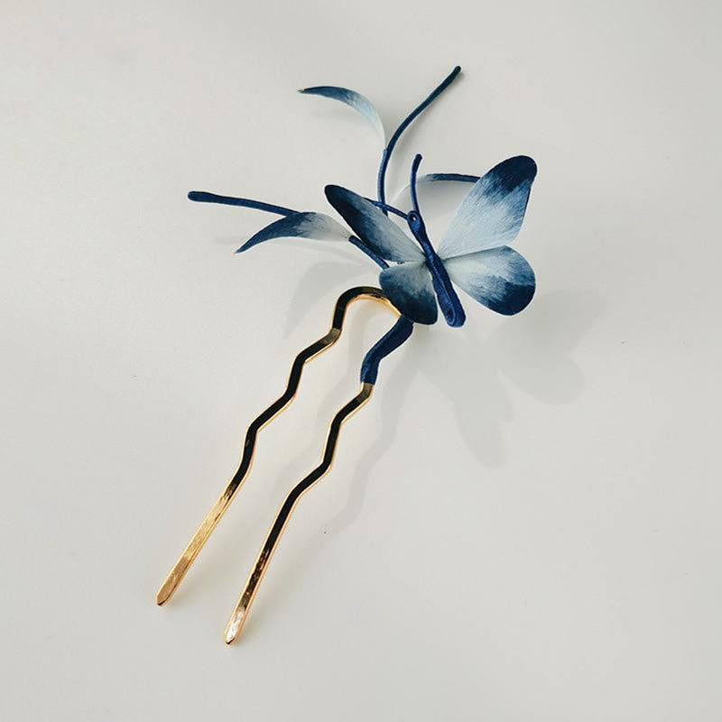 Épingle à cheveux en velours de soie de mûrier faite à la main avec fleur et papillon