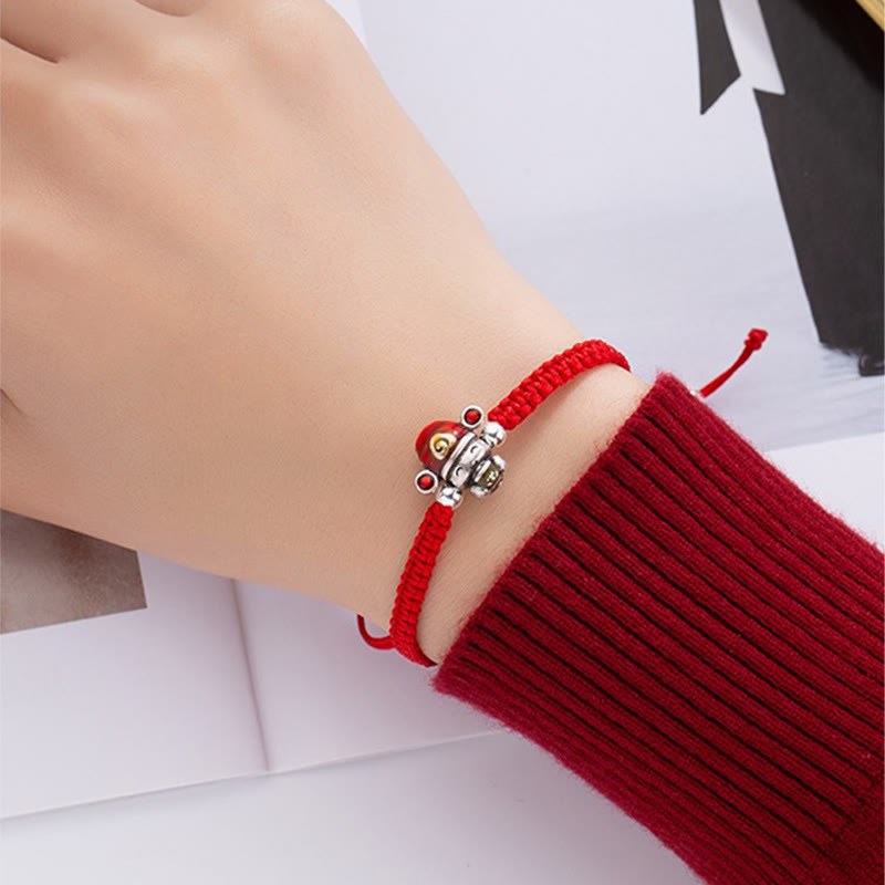 Bracelet porte-bonheur et force fait main en fil rouge 14 mm