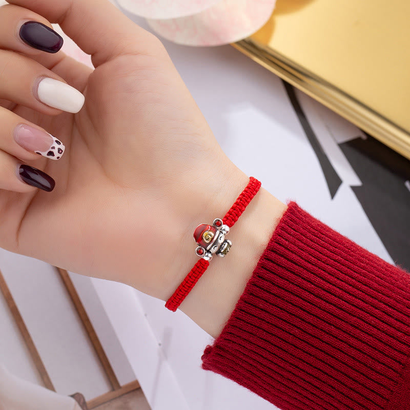 Bracelet porte-bonheur et force fait main en fil rouge 14 mm