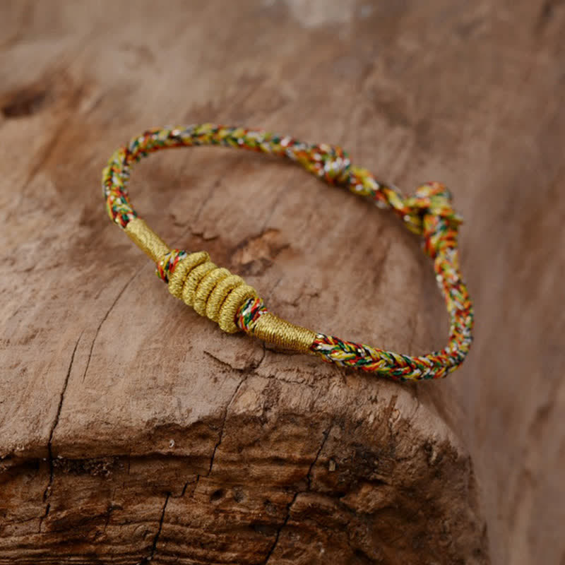 Bracelet de protection fait main en fil rouge avec nœud King Kong de 15 à 18 cm