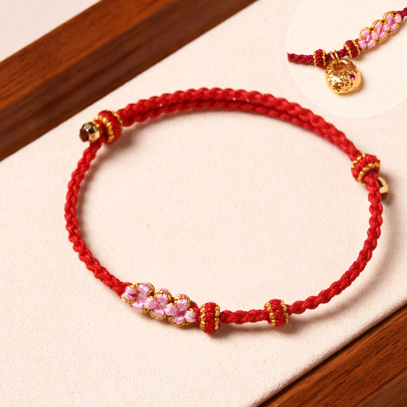 Bracelet de protection en fil rouge fait main pour le renouveau et la chance