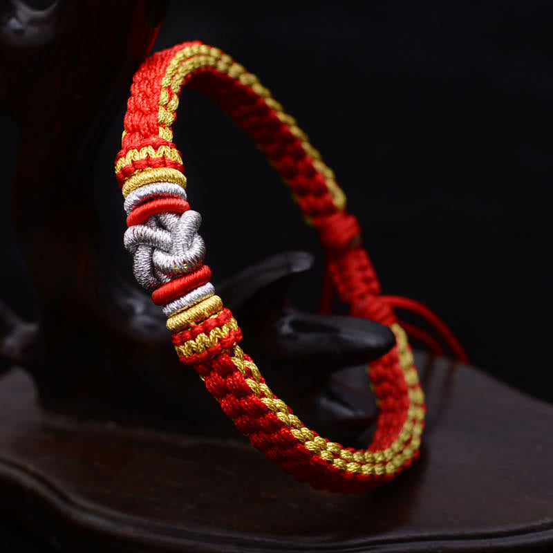 Bracelet fait main en corde rouge avec nœud d'amour véritable pour la chance