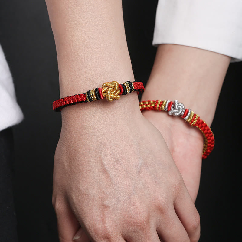 Bracelet fait main en corde rouge avec nœud d'amour véritable pour la chance