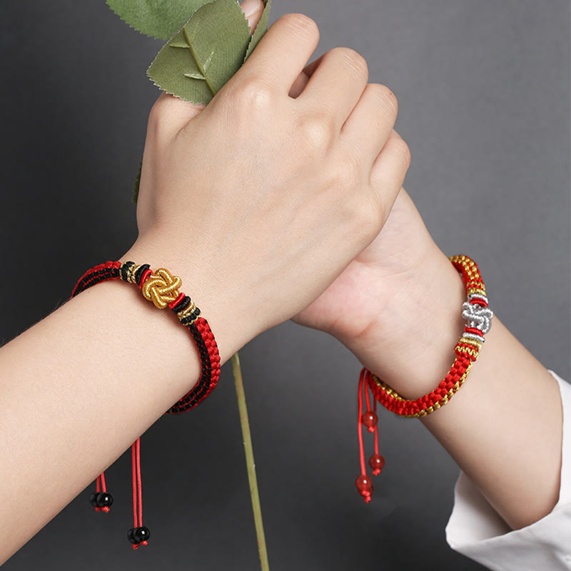 Bracelet fait main en corde rouge avec nœud d'amour véritable pour la chance