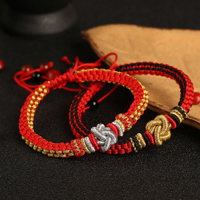 Bracelet fait main en corde rouge avec nœud d'amour véritable pour la chance