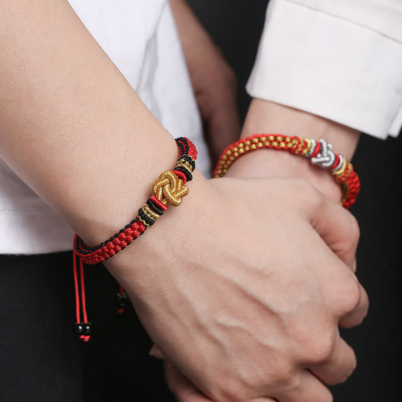 Bracelet fait main en corde rouge avec nœud d'amour véritable pour la chance