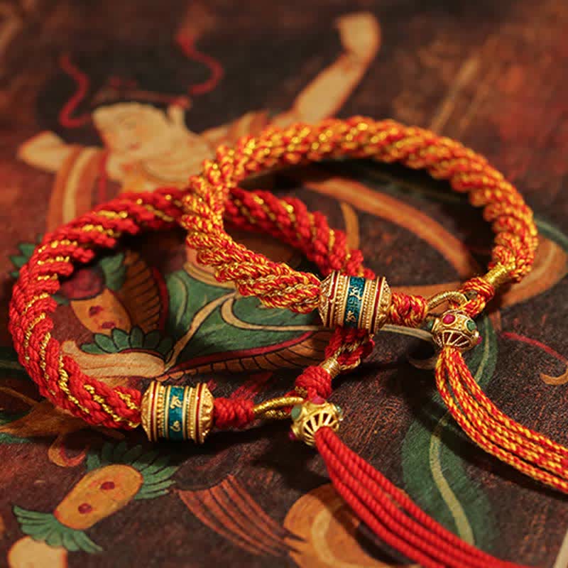 Bracelet tibétain en fil rouge fait main pour la chance et la protection