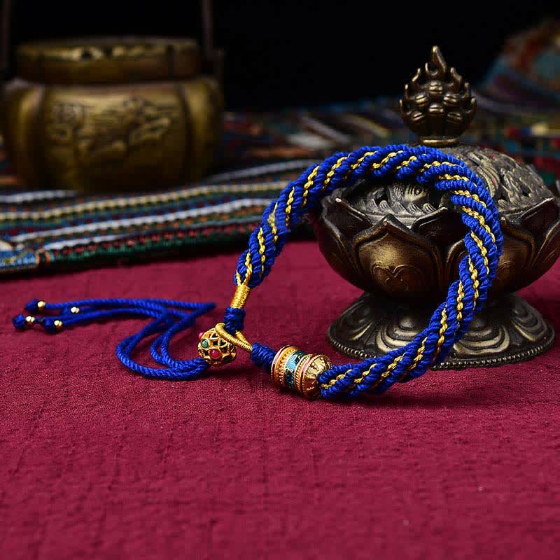 Bracelet tibétain en fil rouge fait main pour la chance et la protection