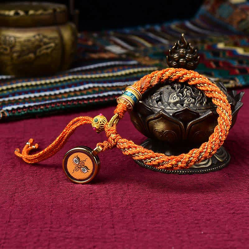 Bracelet tibétain en fil rouge fait main pour la chance et la protection