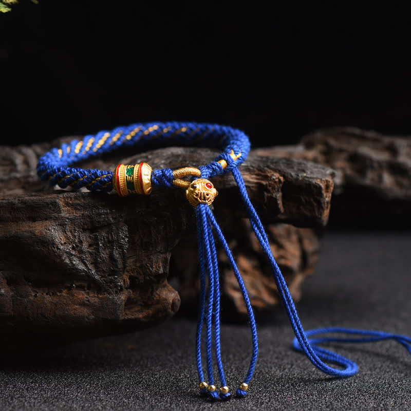 Bracelet tibétain fait main avec roue de prière porte-bonheur en fil rouge