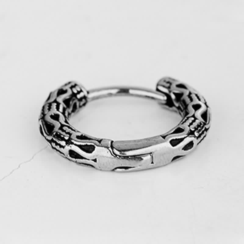 Boucles d'oreilles en acier titane faites à la main pour l'harmonie intérieure