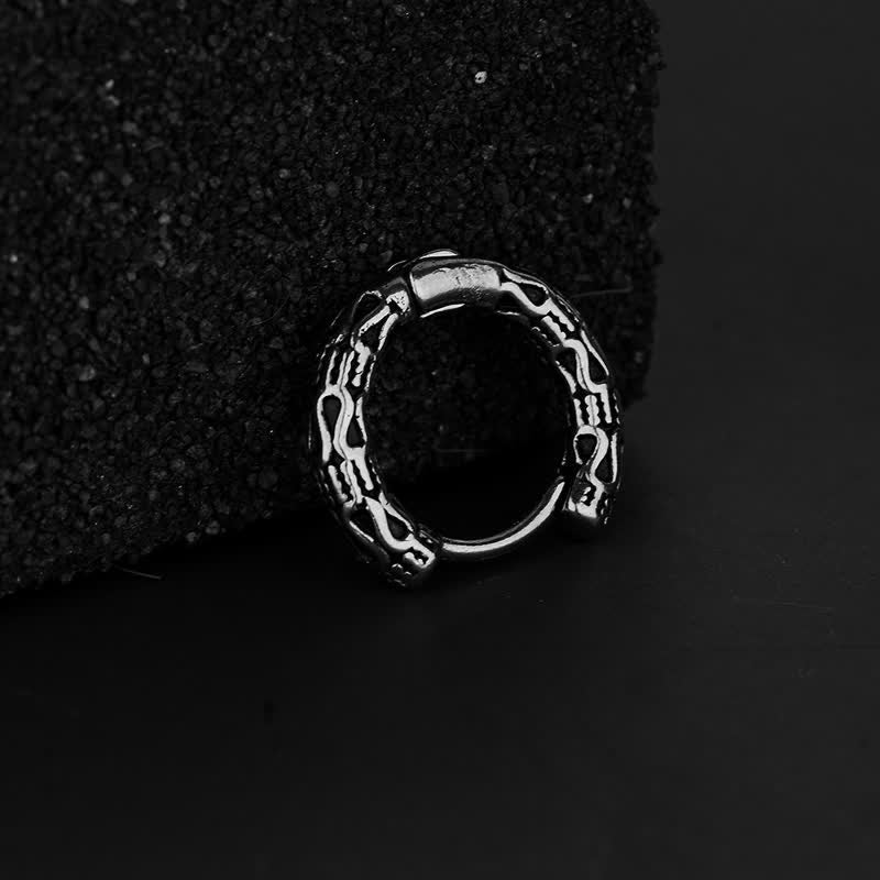 Boucles d'oreilles en acier titane faites à la main pour l'harmonie intérieure