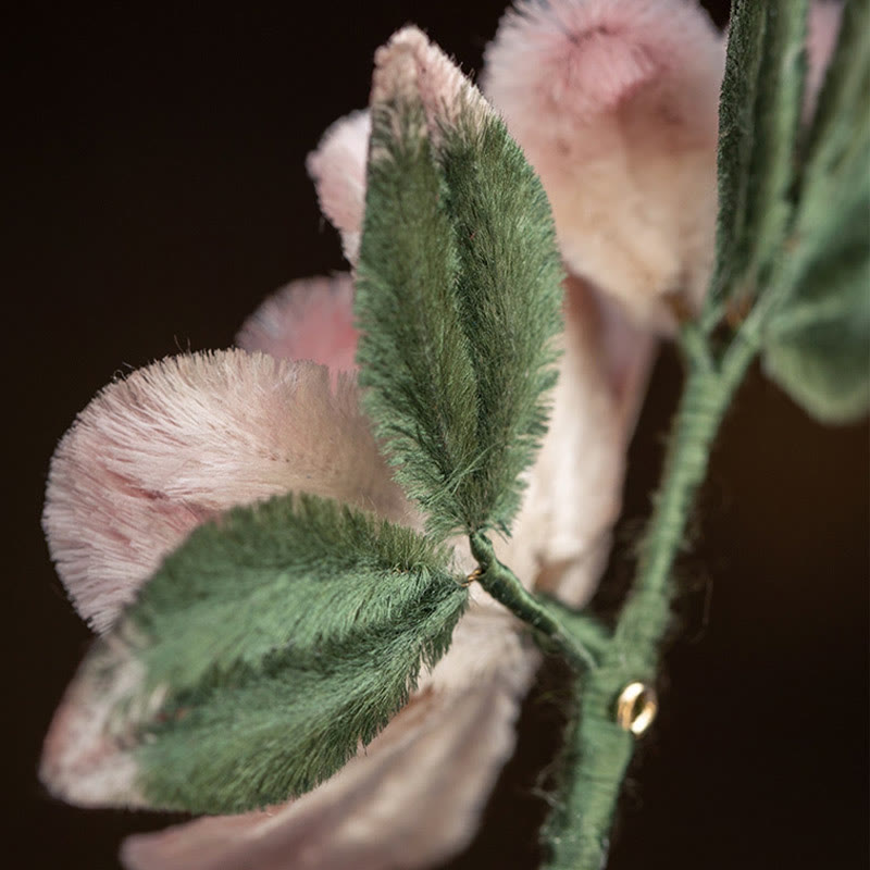 Broche en velours et soie de mûrier de Yangzhou faite à la main, en forme de fleur de pêcher