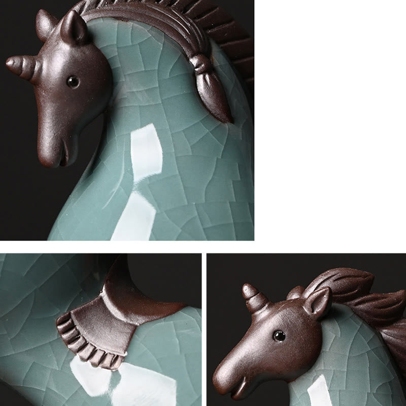 Figurine de cheval en céramique tête baissée de 11 cm pour le succès et la liberté