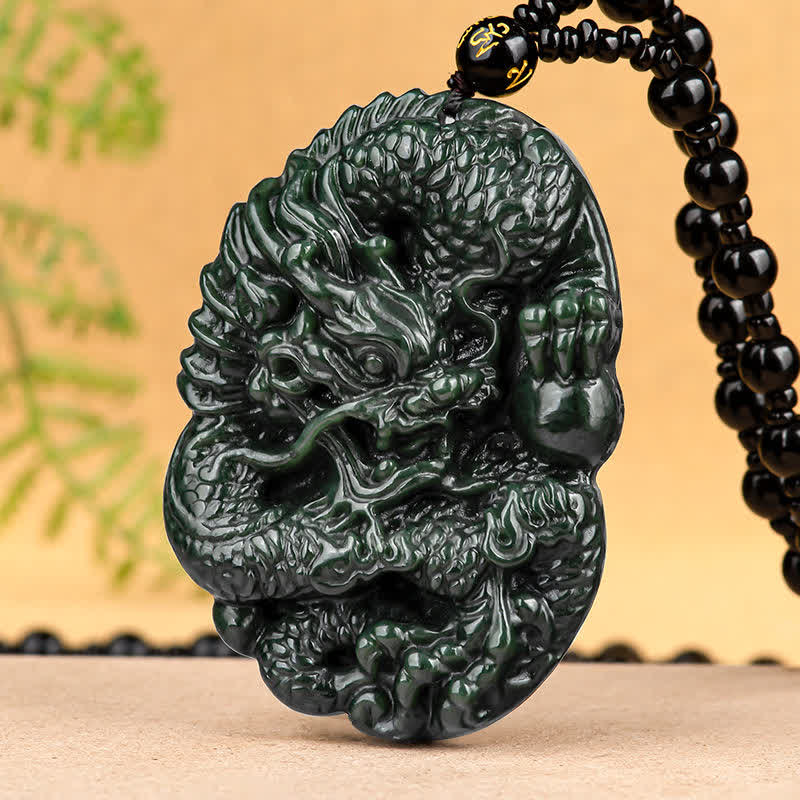 Collier dragon en jade cyan Hetian pour le succès et l'harmonie
