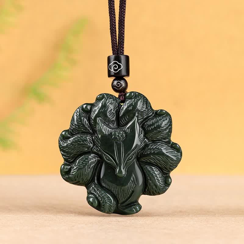 Collier pendentif porte-bonheur en jade cyan Hetian, renard à neuf queues