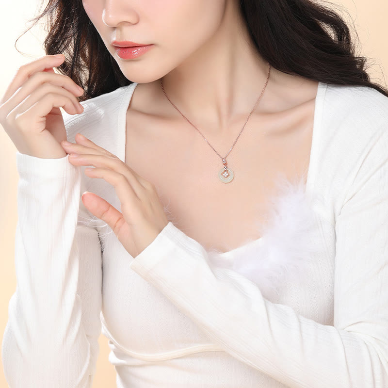 Collier porte-bonheur en jade Hetian avec trèfle à quatre feuilles pour la prospérité
